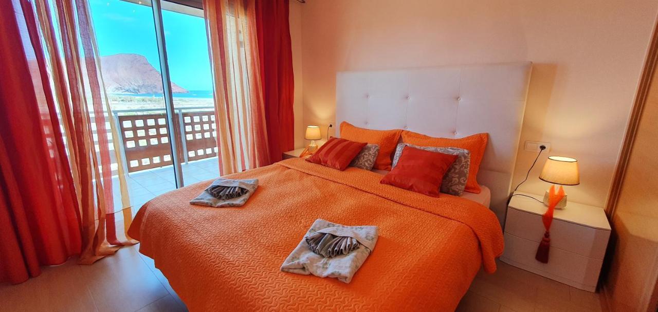 Okeanos Fantastic 2 Bedrooms Vr-Pn エル・メダノ エクステリア 写真